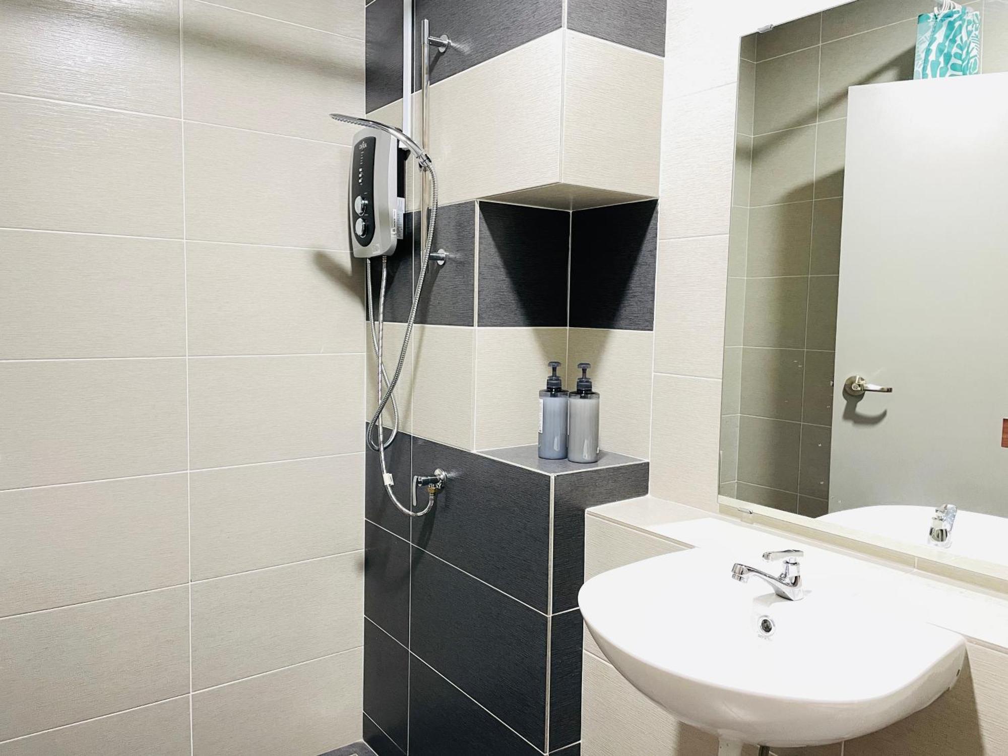 High Floor Studio Austin Regency Mount Austin W Balcony 3 Plus 1Pax 5 Mins Aeon Johor Bahru Eksteriør bilde